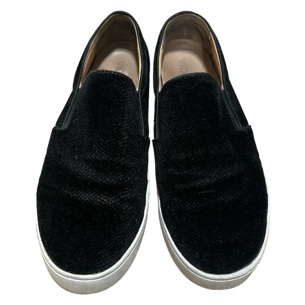 EUC - Vionic Splendid MIDI Holiday Slide Sneakers - size 9.5